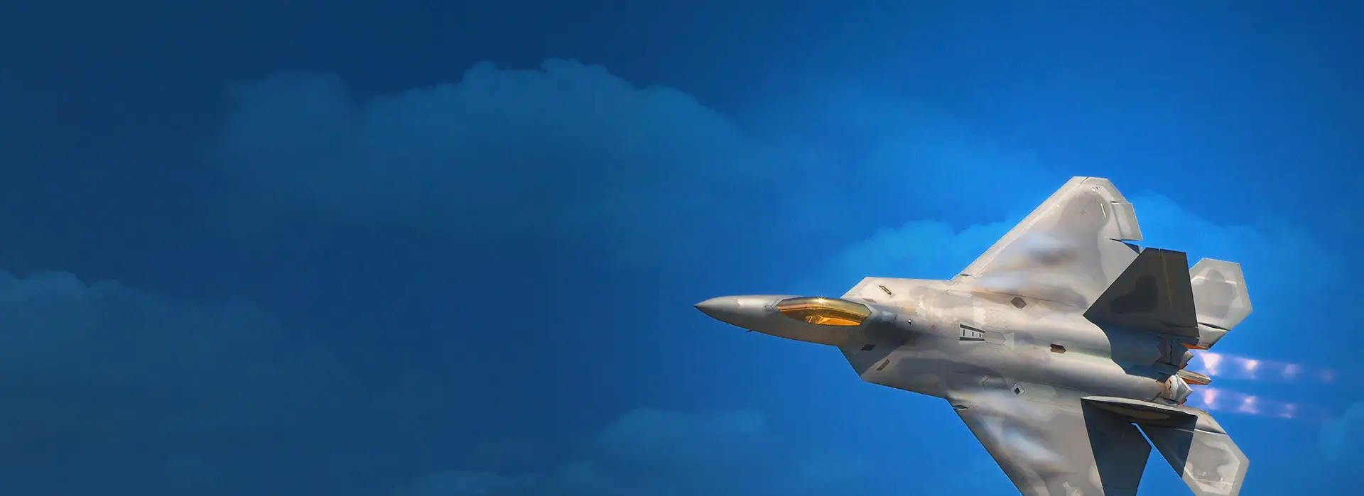 hero-f22-1